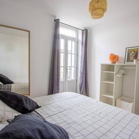 Appartement Avec Terrasse Et Parking, A Meaux Exteriör bild