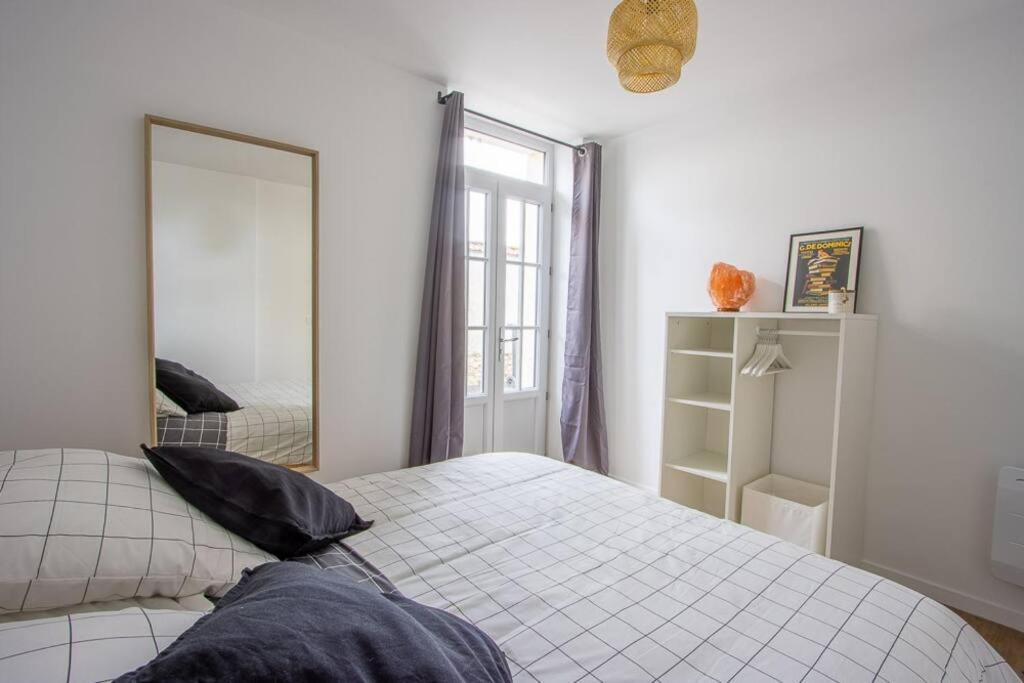 Appartement Avec Terrasse Et Parking, A Meaux Exteriör bild