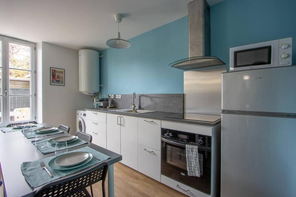 Appartement Avec Terrasse Et Parking, A Meaux Exteriör bild